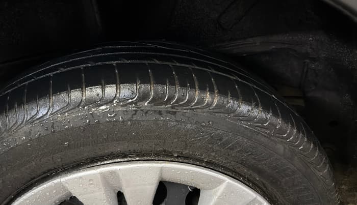2018 Toyota YARIS G CVT, Petrol, Automatic, 98,910 km, Right Rear Tyre Tread