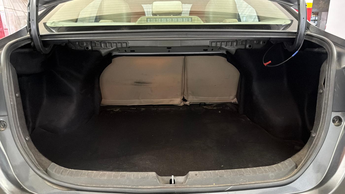 2018 Toyota YARIS G CVT, Petrol, Automatic, 98,910 km, Boot Inside