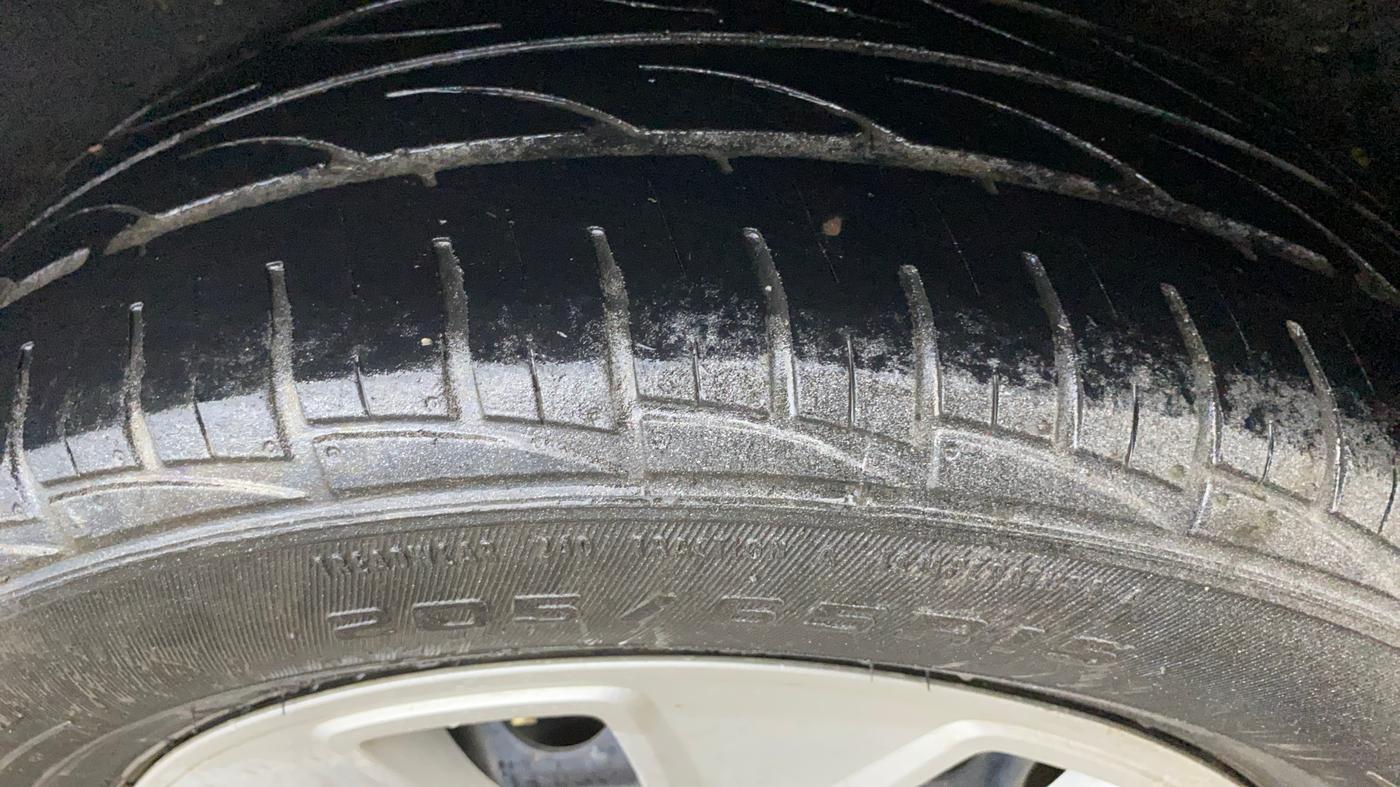 2019 Ford Ecosport AMBIENTE 1.5L DIESEL, Diesel, Manual, 92,476 km, Left Rear Tyre Tread
