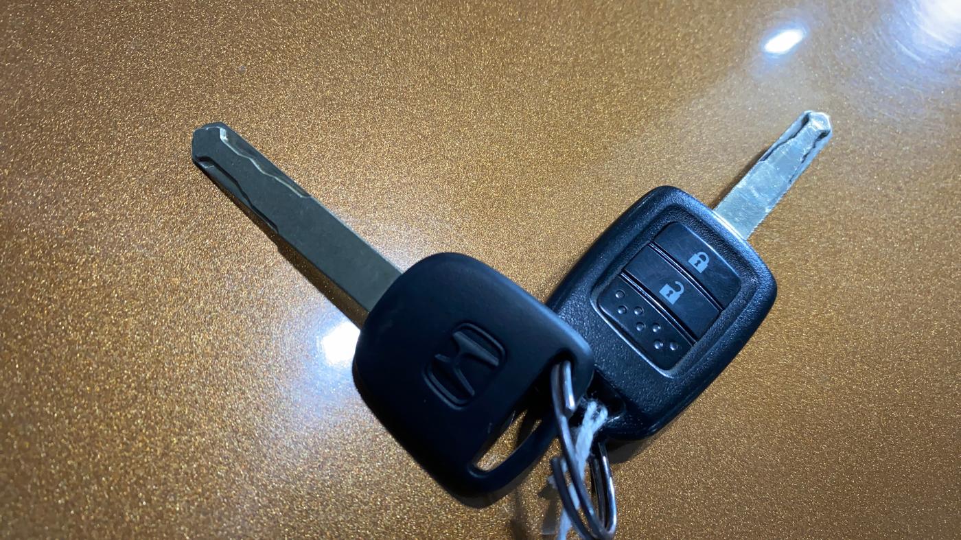 2018 Honda WR-V 1.2L I-VTEC VX MT, Petrol, Manual, 31,438 km, Key Close Up