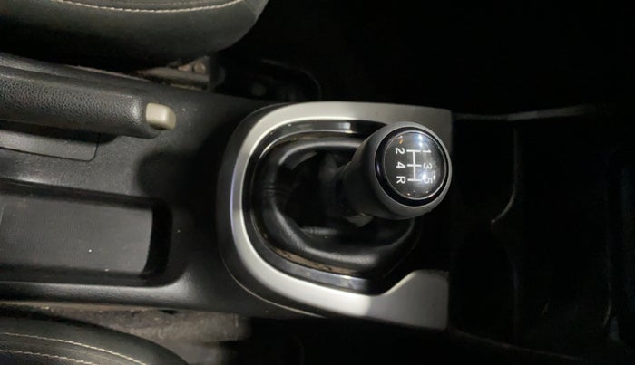 2018 Honda WR-V 1.2L I-VTEC VX MT, Petrol, Manual, 31,559 km, Gear Lever