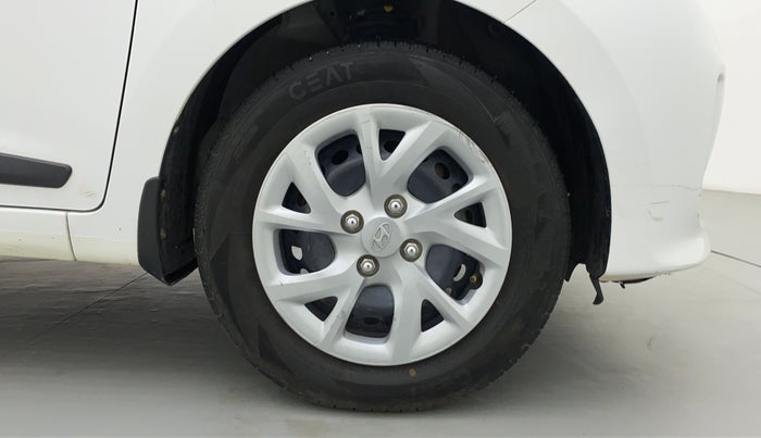 2019 Hyundai Grand i10 MAGNA 1.2 VTVT, Petrol, Manual, 61,585 km, Right Front Wheel