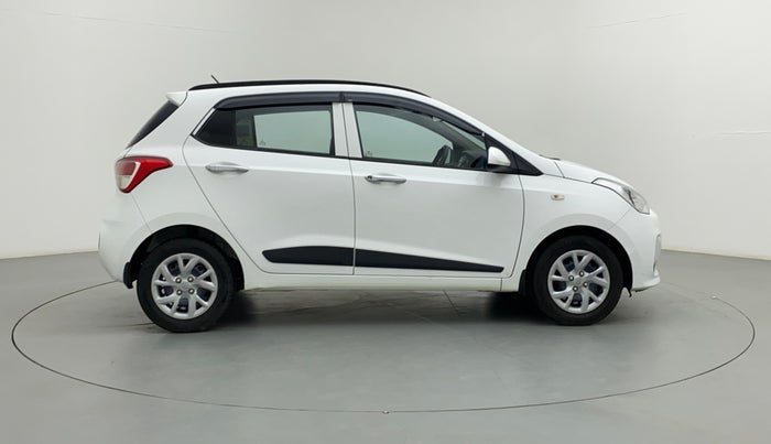 2019 Hyundai Grand i10 MAGNA 1.2 VTVT, Petrol, Manual, 61,585 km, Right Side