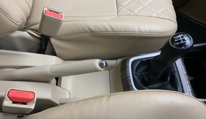 2020 Maruti Dzire VXI, Petrol, Manual, 27,866 km, Gear Lever