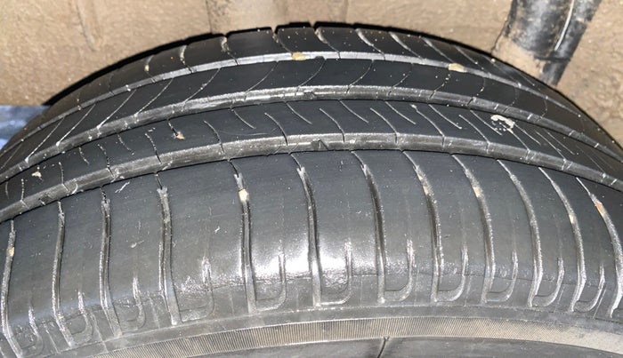 2023 Nissan MAGNITE XV CVT TURBO KURO EDITION , Petrol, Automatic, 19,941 km, Right Rear Tyre Tread