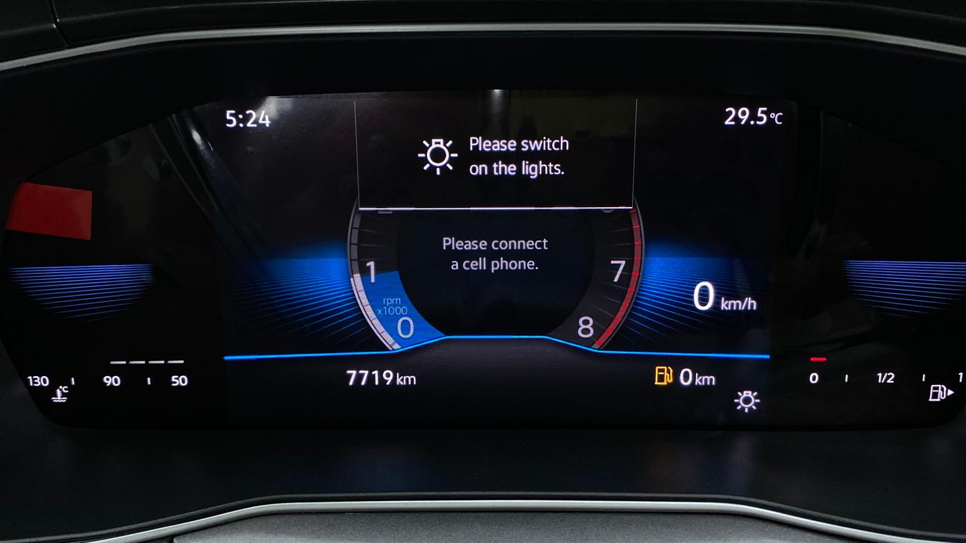 2021 Volkswagen TAIGUN TOPLINE 1.0 TSI MT, Petrol, Manual, 7,977 km, Odometer Image