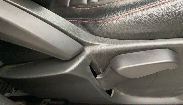 2019 Ford New Figo TITANIUM1.5 DIESEL, Diesel, Manual, 71,342 km, Driver Side Adjustment Panel