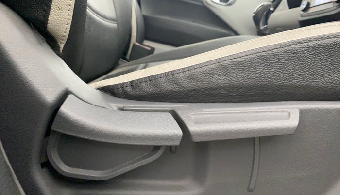2020 Hyundai GRAND I10 NIOS ASTA AMT 1.2 KAPPA VTVT, Petrol, Automatic, 21,138 km, Driver Side Adjustment Panel