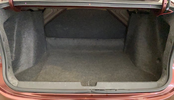 2016 Honda City 1.5L I-VTEC VX (O) MT, Petrol, Manual, 39,445 km, Boot Inside