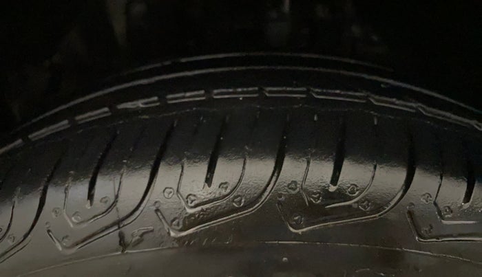 2016 Honda City 1.5L I-VTEC VX (O) MT, Petrol, Manual, 39,445 km, Left Front Tyre Tread