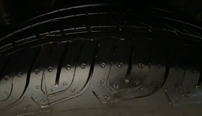 2016 Honda City 1.5L I-VTEC VX (O) MT, Petrol, Manual, 39,445 km, Left Rear Tyre Tread