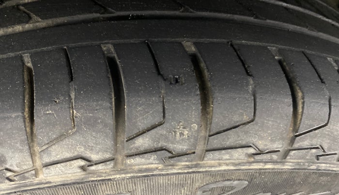 2021 KIA SELTOS HTX 1.5 PETROL, Petrol, Manual, 39,677 km, Left Front Tyre Tread