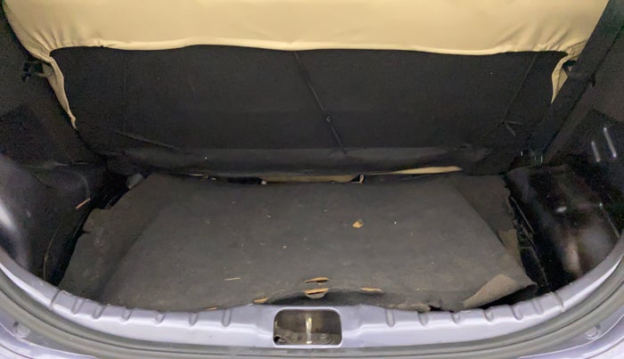 2012 Hyundai Eon D-LITE, Petrol, Manual, 33,936 km, Boot Inside