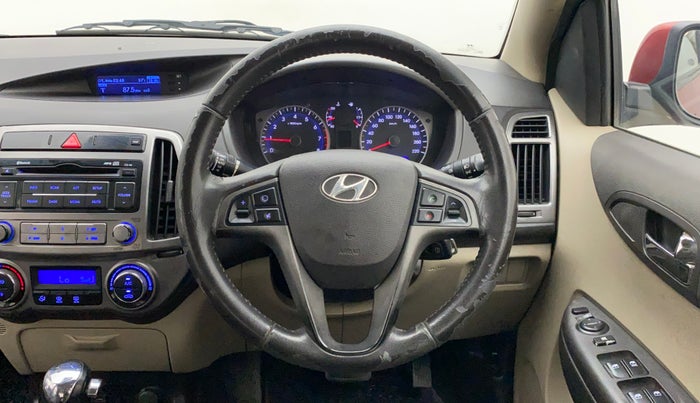 2013 Hyundai i20 SPORTZ 1.4 AT, Petrol, Automatic, 56,874 km, Steering Wheel Close Up