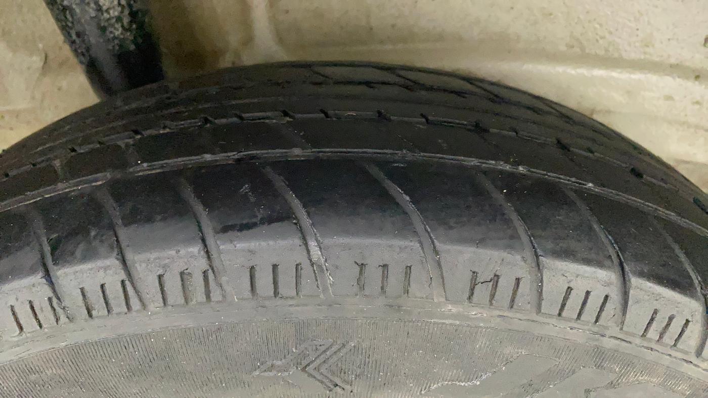 2019 Maruti New Wagon-R LXI CNG 1.0, CNG, Manual, 70,360 km, Right Rear Tyre Tread