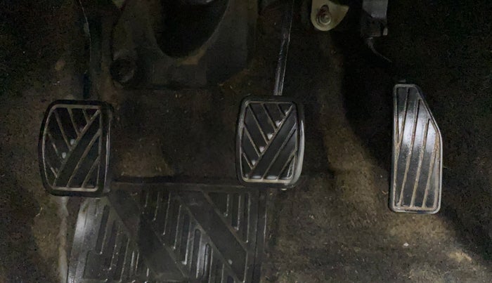 2019 Maruti New Wagon-R LXI CNG 1.0, CNG, Manual, 70,360 km, Pedals
