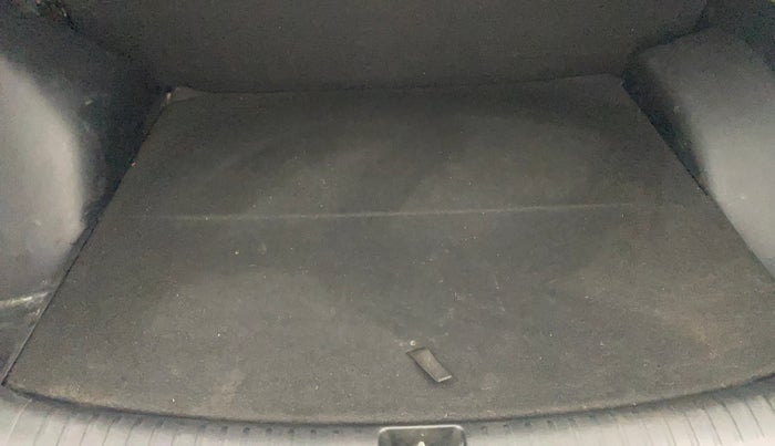 2019 KIA SELTOS HTK 1.5 PETROL, Petrol, Manual, 1,21,642 km, Boot Inside