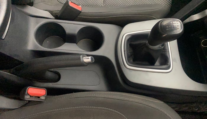 2019 KIA SELTOS HTK 1.5 PETROL, Petrol, Manual, 1,21,642 km, Gear Lever