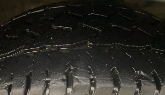 2019 KIA SELTOS HTK 1.5 PETROL, Petrol, Manual, 1,21,642 km, Right Front Tyre Tread