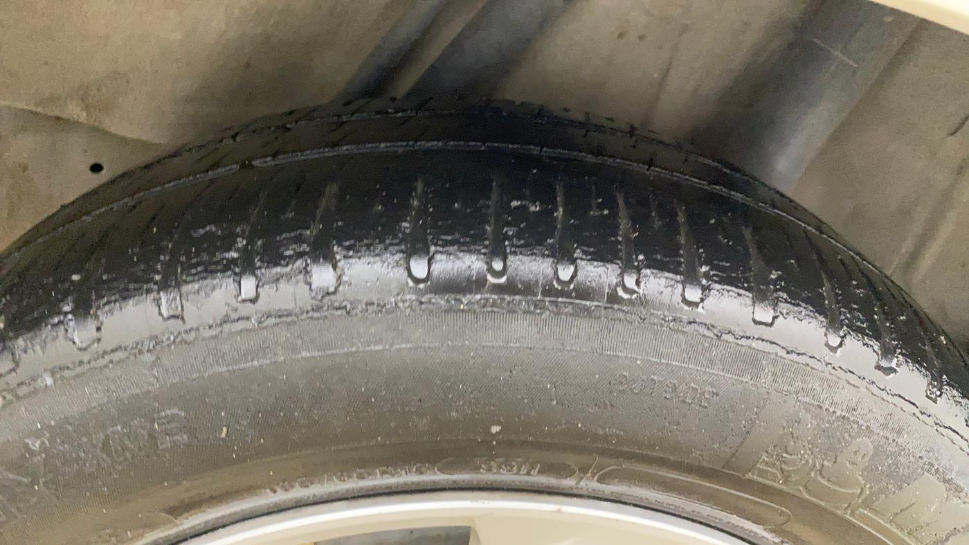 2013 Honda City 1.5L I-VTEC S MT, Petrol, Manual, 1,32,382 km, Left Rear Tyre Tread