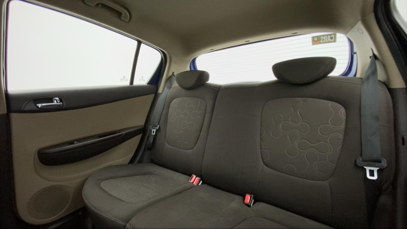 2011 Hyundai i20 ASTA 1.2, Petrol, Manual, 58,299 km, Right Side Rear Door Cabin