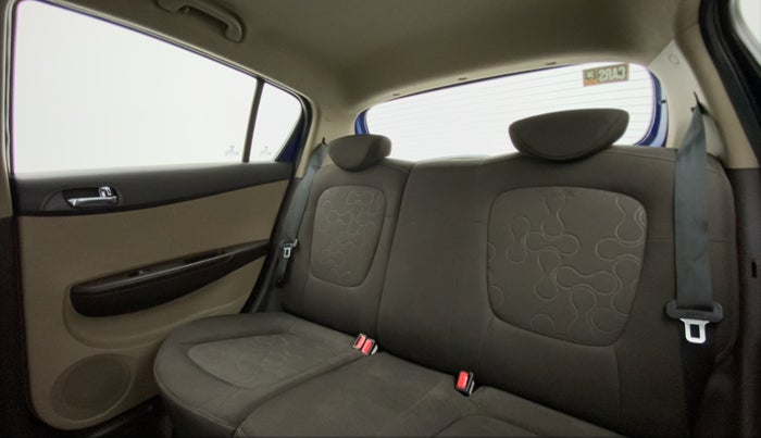 2011 Hyundai i20 ASTA 1.2, Petrol, Manual, 58,299 km, Right Side Rear Door Cabin