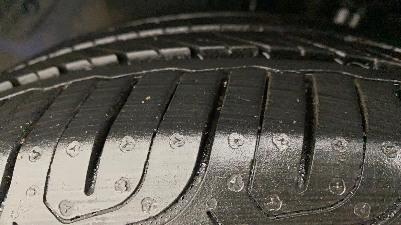 2011 Hyundai i20 ASTA 1.2, Petrol, Manual, 58,299 km, Left Front Tyre Tread