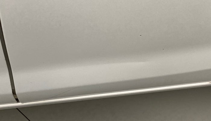 2013 Hyundai i20 MAGNA (O) 1.2, Petrol, Manual, 61,452 km, Rear left door - Slightly dented