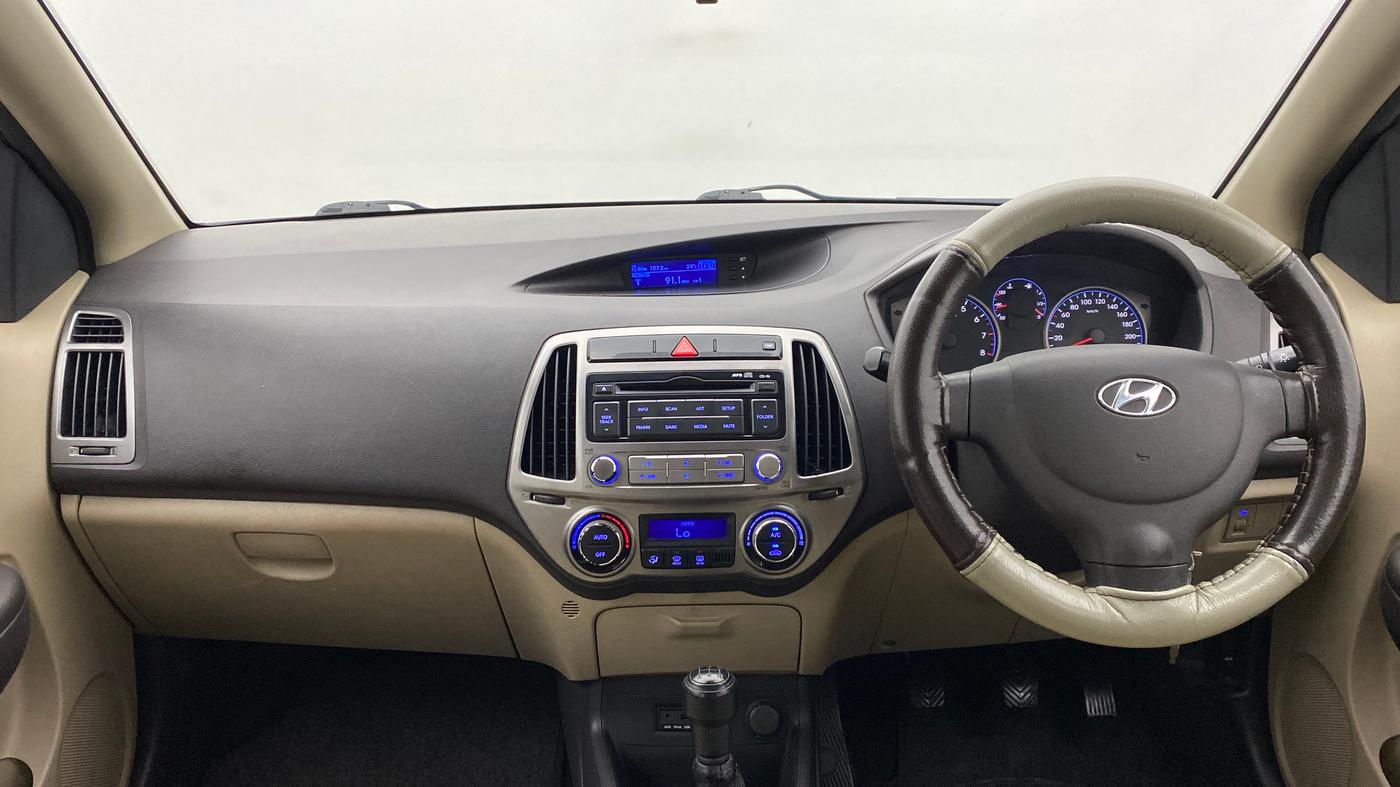 2013 Hyundai i20 MAGNA (O) 1.2, Petrol, Manual, 61,452 km, Dashboard