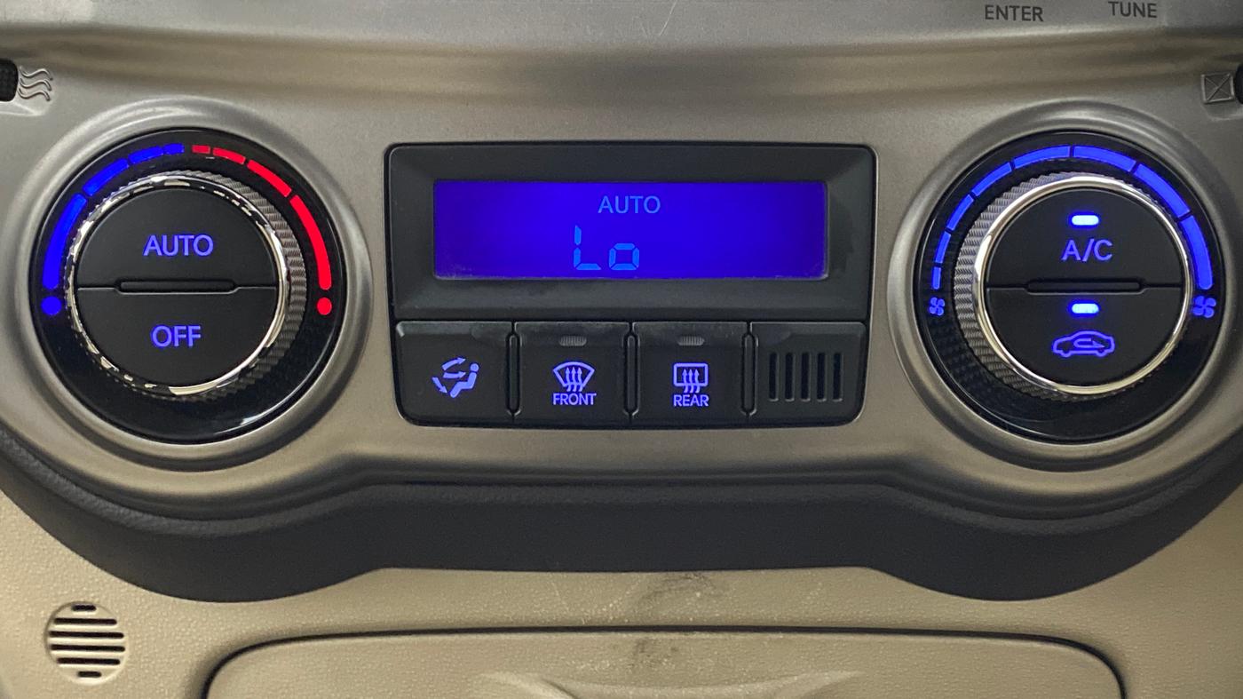 2013 Hyundai i20 MAGNA (O) 1.2, Petrol, Manual, 61,452 km, Automatic Climate Control