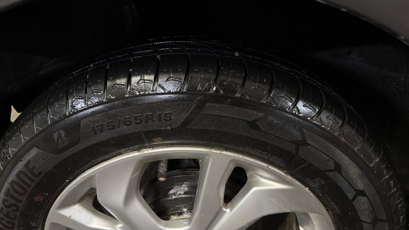2019 Honda Amaze 1.2L I-VTEC VX CVT, Petrol, Automatic, 70,873 km, Right Rear Tyre Tread