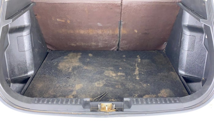 2018 Maruti Vitara Brezza ZDI, Diesel, Manual, 91,293 km, Boot Inside