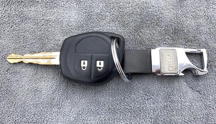 2018 Maruti Vitara Brezza ZDI, Diesel, Manual, 91,293 km, Key Close Up
