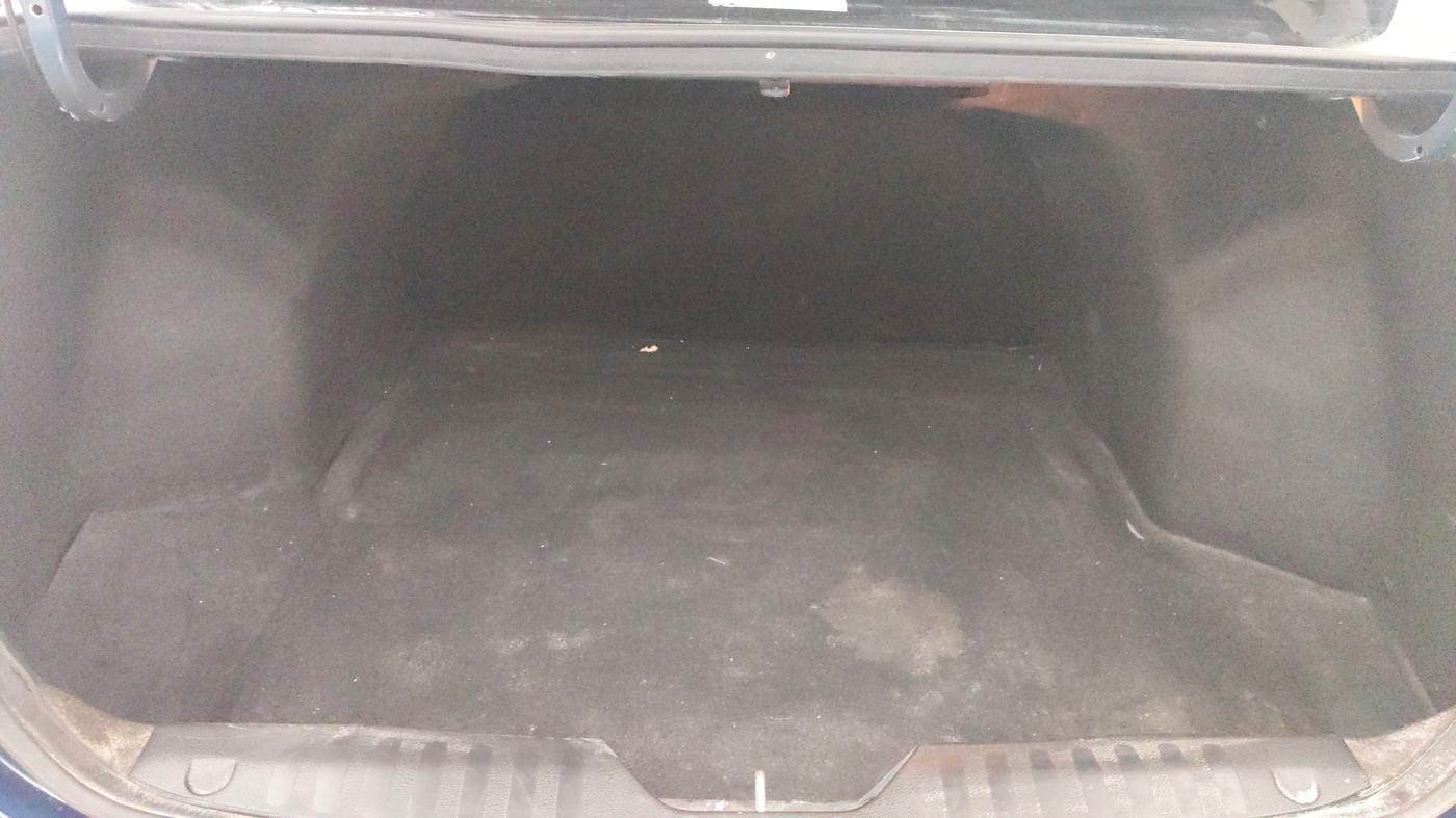 2018 Maruti Ciaz DELTA 1.5 SHVS MT PETROL, Petrol, Manual, 1,07,379 km, Boot Inside