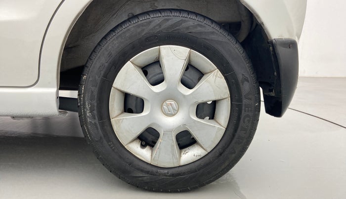 2013 Maruti A Star VXI (ABS) AT, Petrol, Automatic, 30,333 km, Left Rear Wheel