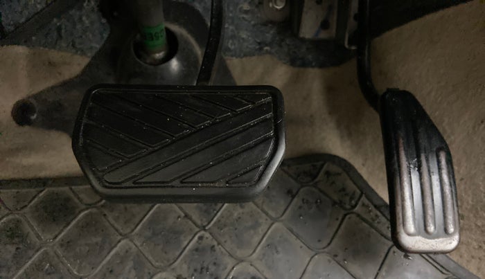 2013 Maruti A Star VXI (ABS) AT, Petrol, Automatic, 30,333 km, Pedals