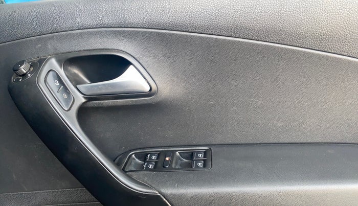 2019 Volkswagen Polo GT TSI AT, Petrol, Automatic, 1,03,074 km, Driver Side Door Panels Control