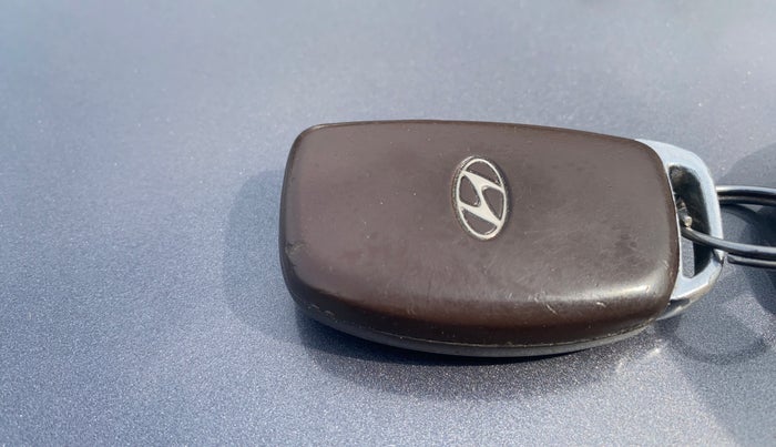 2016 Hyundai Creta SX PLUS AT 1.6 PETROL, Petrol, Automatic, 99,170 km, Key Close Up