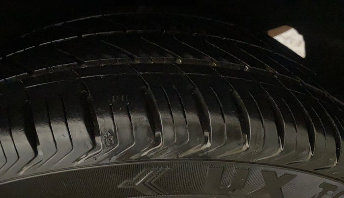 2017 Maruti Baleno ALPHA PETROL 1.2, Petrol, Manual, 73,219 km, Left Rear Tyre Tread