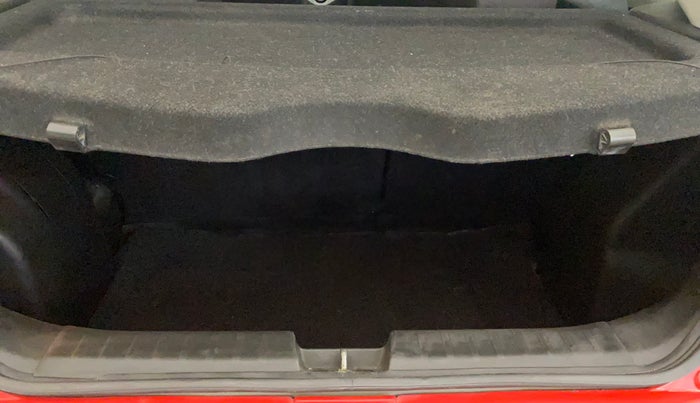 2017 Maruti Baleno ALPHA PETROL 1.2, Petrol, Manual, 73,219 km, Boot Inside