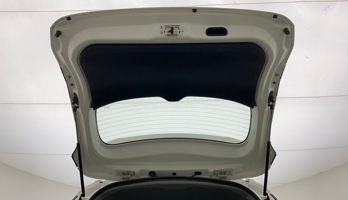 2019 Maruti XL6 ALPHA AT, Petrol, Automatic, 41,276 km, Boot Door Open
