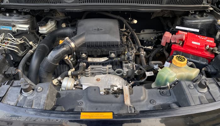 2022 Tata NEXON XM PLUS SUNROOF PETROL, Petrol, Manual, 1,04,237 km, Engine View