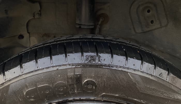 2022 Tata NEXON XM PLUS SUNROOF PETROL, Petrol, Manual, 1,04,237 km, Right Rear Tyre Tread