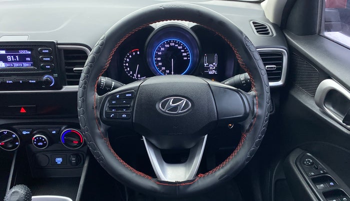 2019 Hyundai VENUE S MT 1.2 KAPPA, Petrol, Manual, 16,759 km, Steering Wheel Close Up