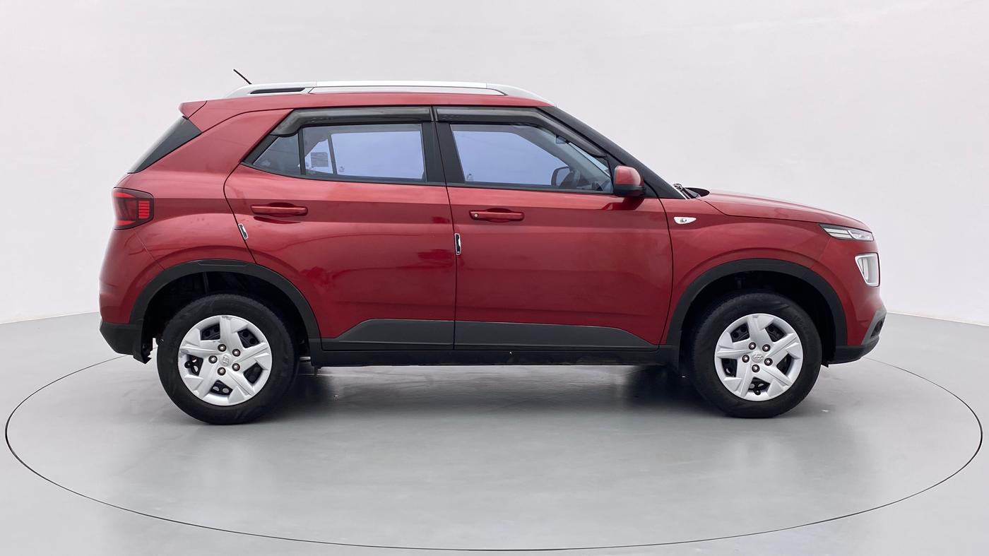 2019 Hyundai VENUE S MT 1.2 KAPPA, Petrol, Manual, 16,759 km, Right Side View