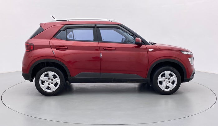 2019 Hyundai VENUE S MT 1.2 KAPPA, Petrol, Manual, 16,759 km, Right Side View