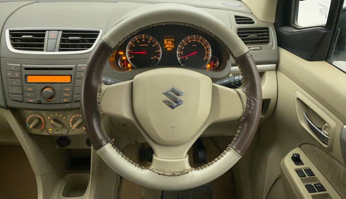 2013 Maruti Ertiga VXI CNG, CNG, Manual, 96,431 km, Steering Wheel Close Up