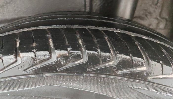 2020 Maruti New Wagon-R LXI CNG (O) 1.0, CNG, Manual, 71,689 km, Left Rear Tyre Tread