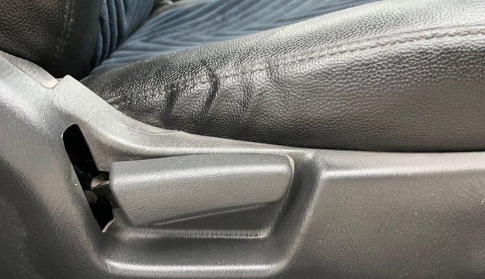 2015 Maruti Alto K10 VXI AMT, Petrol, Automatic, 31,358 km, Driver Side Adjustment Panel