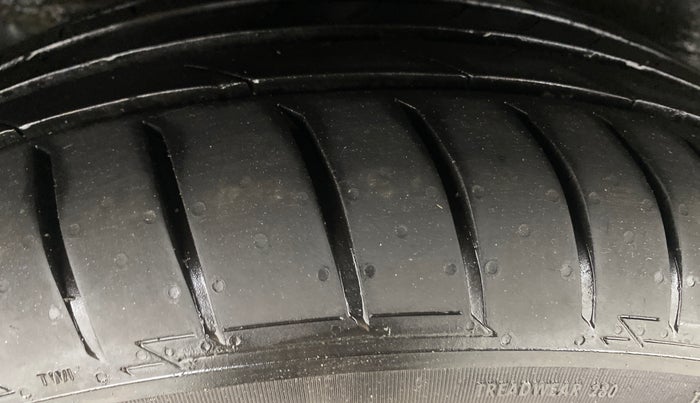 2017 Honda WR-V 1.2L I-VTEC VX MT, Petrol, Manual, 58,432 km, Right Rear Tyre Tread